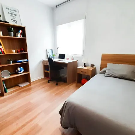Micampus Student Apartment Malaga